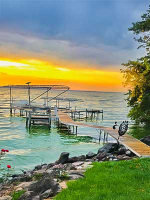 Oshkosh Dock and Lift Learn about us